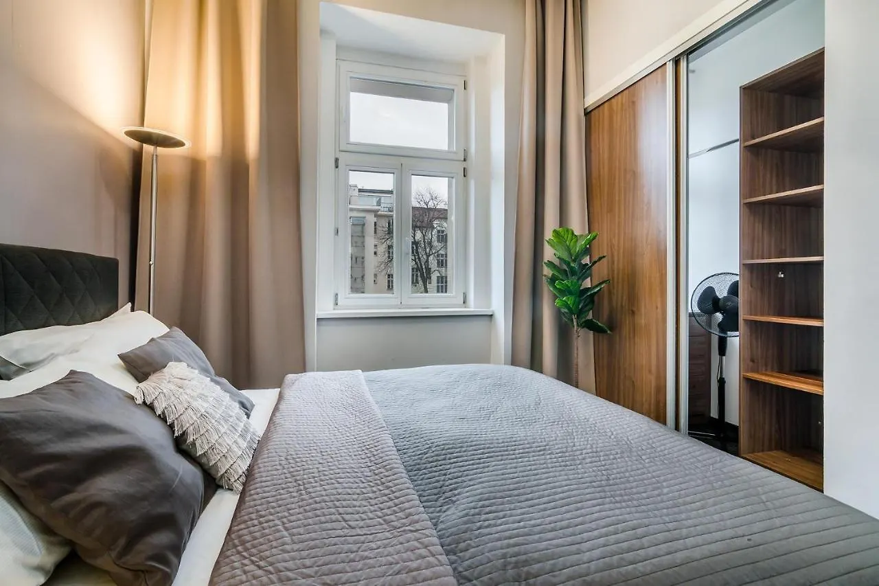 Charming Apartments Prague By Michal&Friends