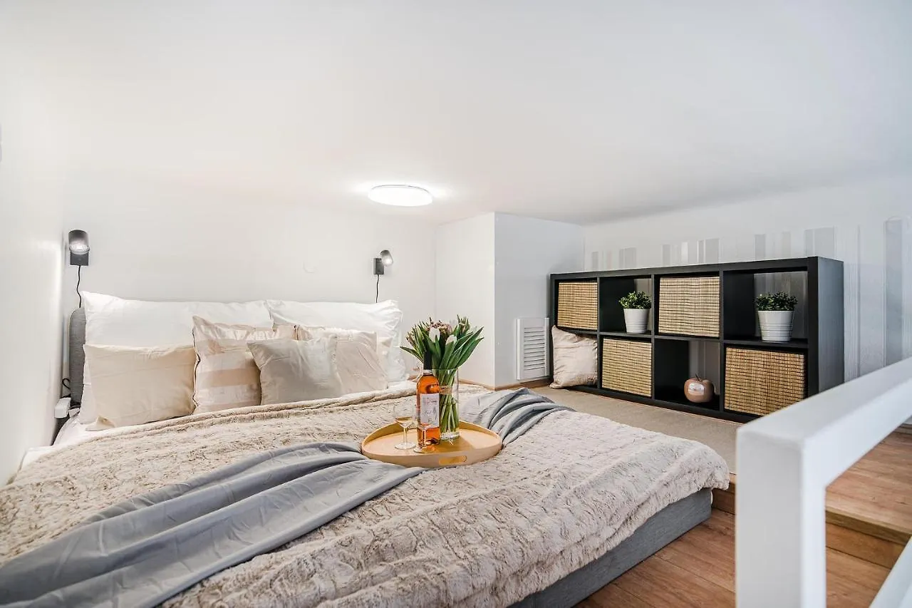 Charming Apartments Prague By Michal&Friends